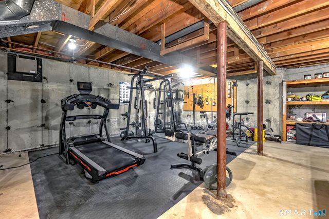 30 Stonewall Lane, Monroe, CT 06468