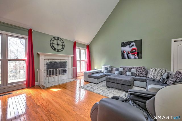 30 Stonewall Lane, Monroe, CT 06468