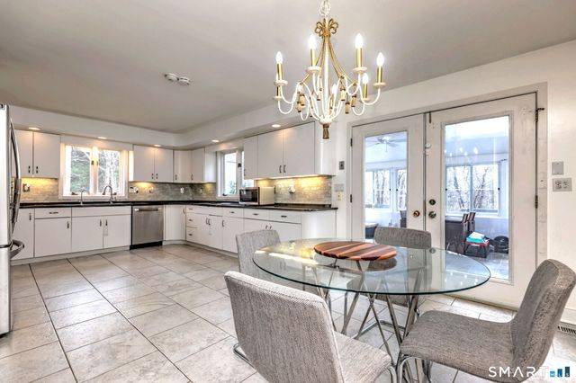 30 Stonewall Lane, Monroe, CT 06468