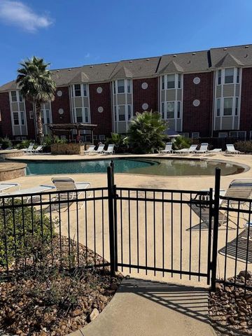 1198 Jones Butler Road 1904, College Station, TX 77840