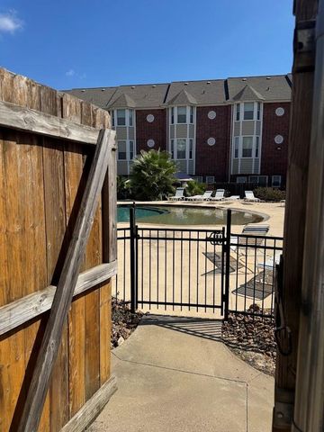 1198 Jones Butler Road 1904, College Station, TX 77840