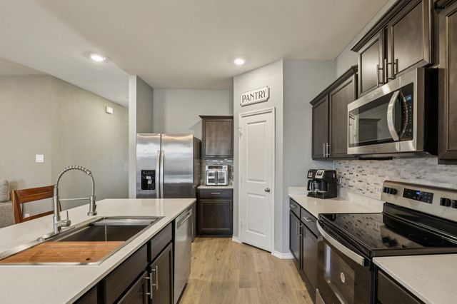 13121 S Haven Way, Providence Village, TX 76227