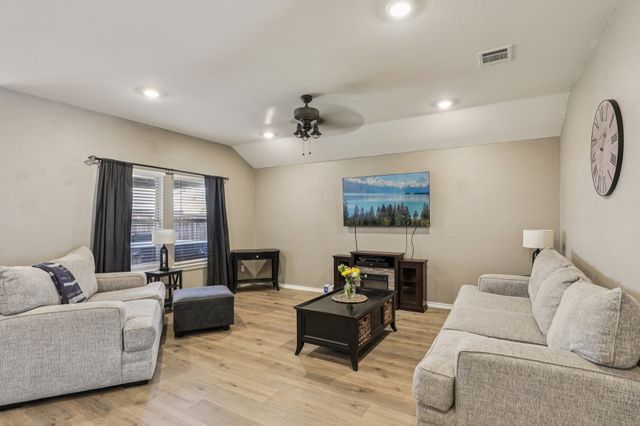 13121 S Haven Way, Providence Village, TX 76227