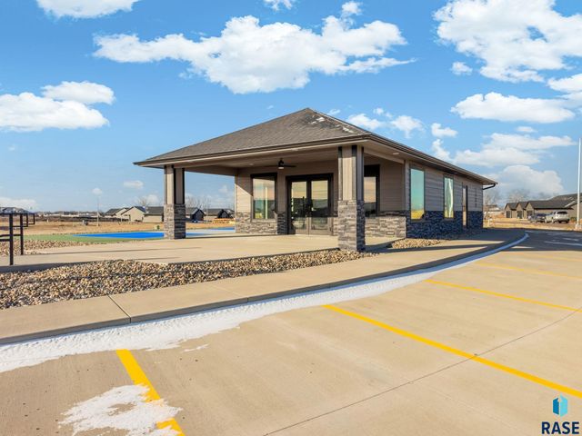 1201 E WAYNE Pl, Tea, SD 57064