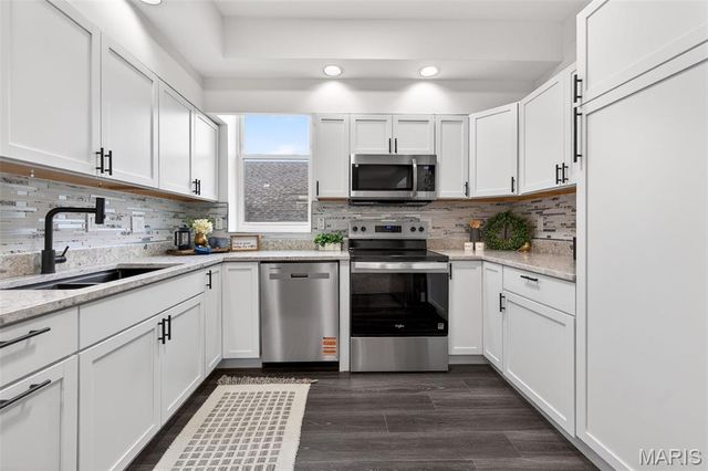 1414 McCausland Avenue, St Louis, MO 63117