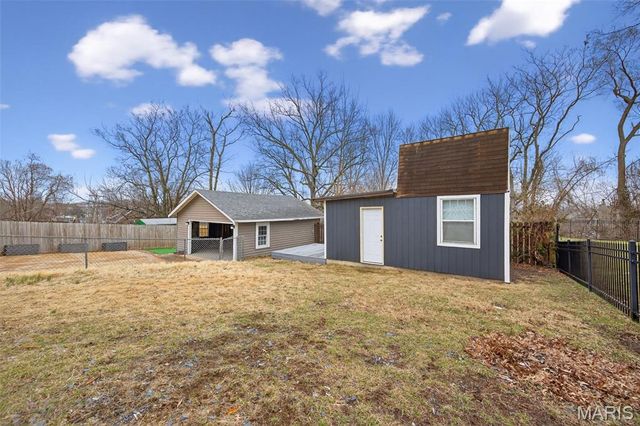 1414 McCausland Avenue, St Louis, MO 63117