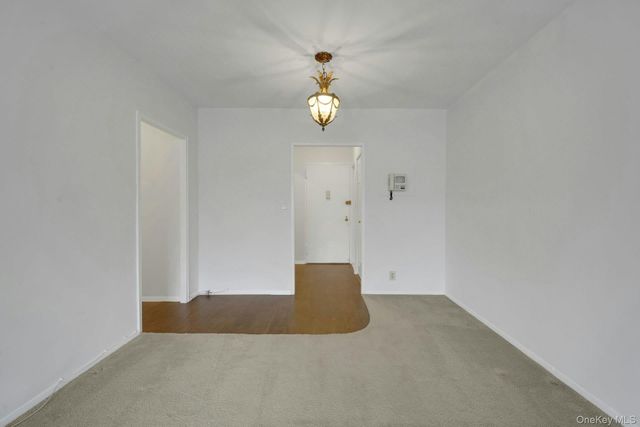 260 Garth Road 4E4, Scarsdale, NY 10583