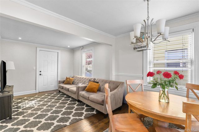 69 Clinton Avenue, New Rochelle, NY 10801