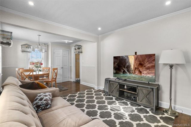 69 Clinton Avenue, New Rochelle, NY 10801