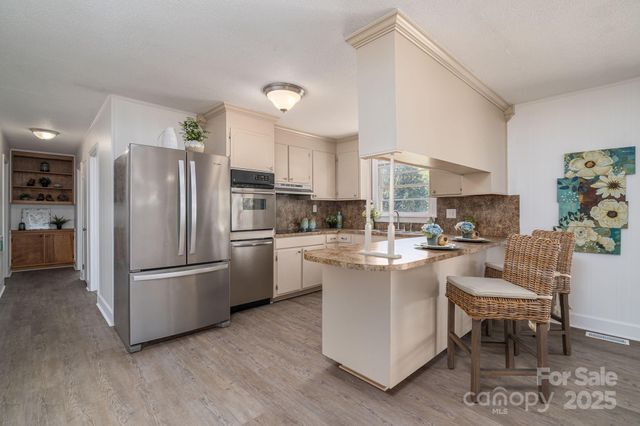 3501 Cinderella Drive 7, Dallas, NC 28034