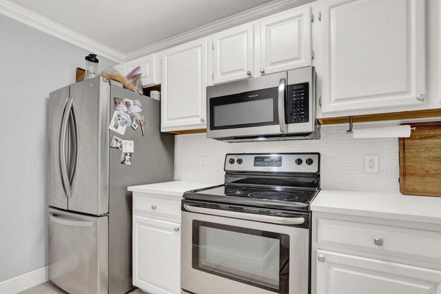 1745 Palm Cove Boulevard 3-209, Delray Beach, FL 33445