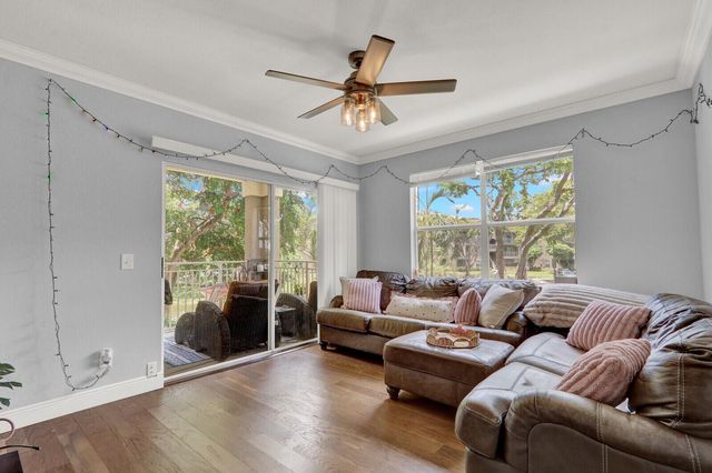 1745 Palm Cove Boulevard 3-209, Delray Beach, FL 33445