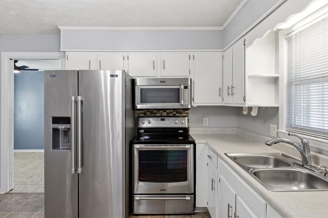 103 Highland View Drive, Richmond, KY 40475