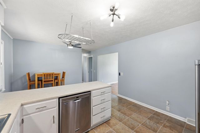 103 Highland View Drive, Richmond, KY 40475