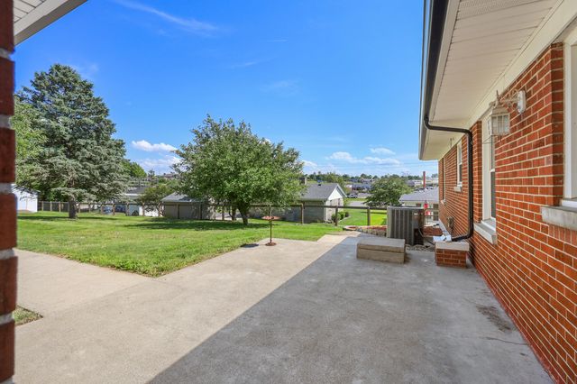 103 Highland View Drive, Richmond, KY 40475