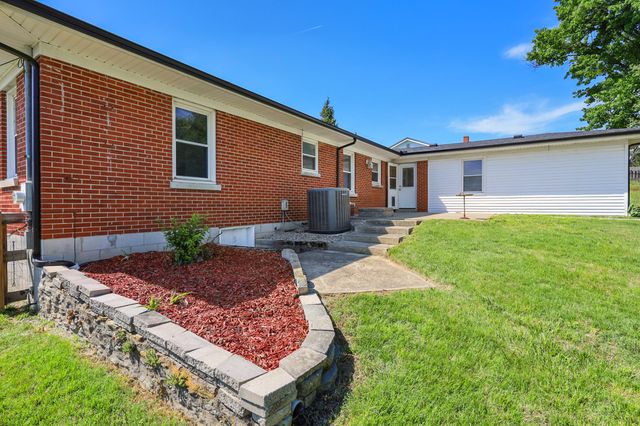 103 Highland View Drive, Richmond, KY 40475