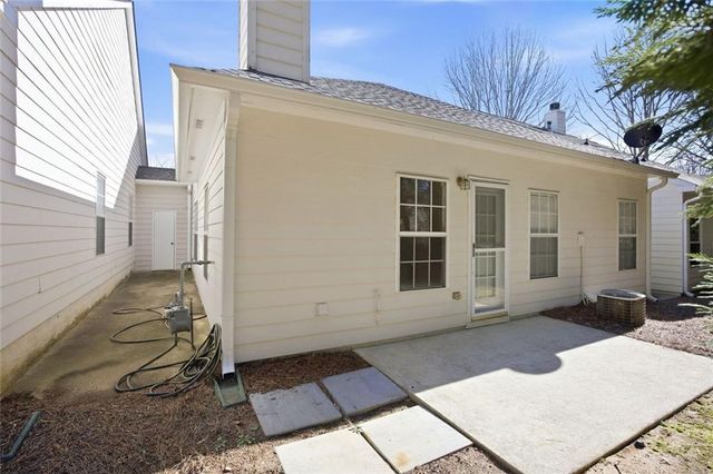 1606 Donovans Ridge, Kennesaw, GA 30152