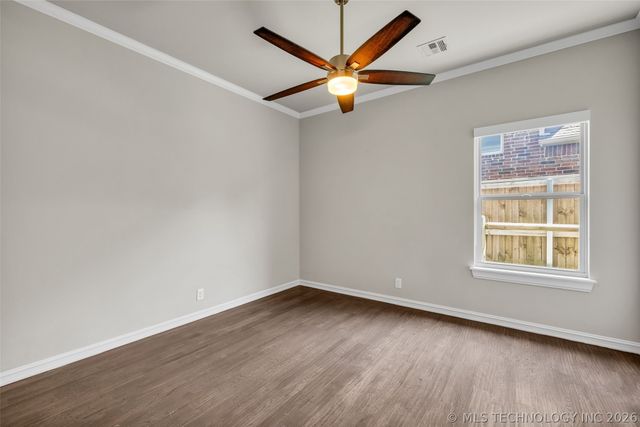 6951 E 125th Place S, Bixby, OK 74008