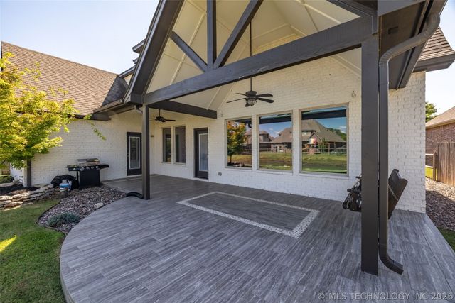 6951 E 125th Place S, Bixby, OK 74008