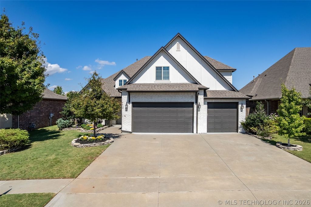 6951 E 125th Place S, Bixby, OK 74008