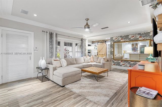 700 Vilabella Ave, Coral Gables, FL 33146