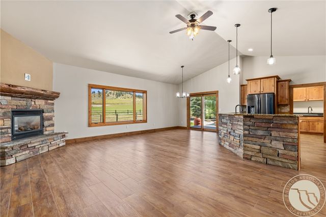 3877 High Trail ROAD, Billings, MT 59101