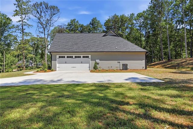 180 Edwards Road, Clarkesville, GA 30523
