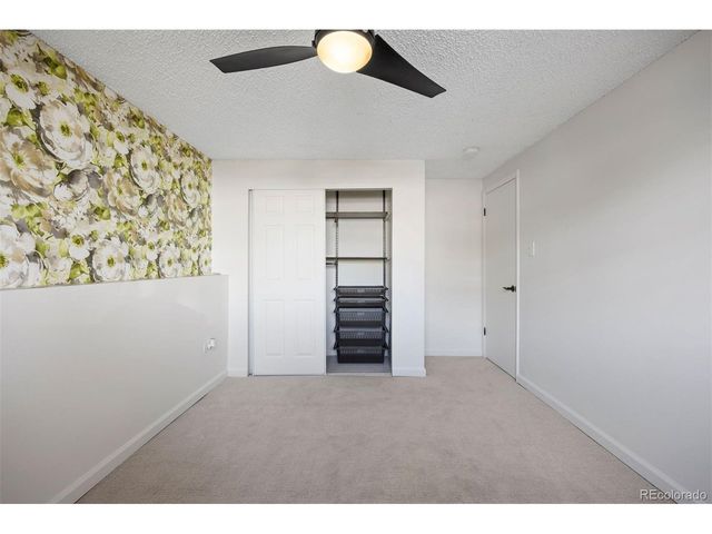 2700 S Holly St 100, Denver, CO 80222