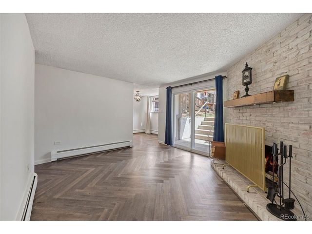 2700 S Holly St 100, Denver, CO 80222