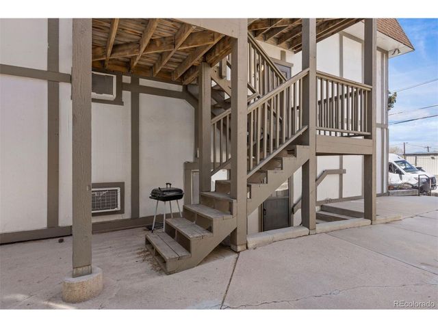 2700 S Holly St 100, Denver, CO 80222