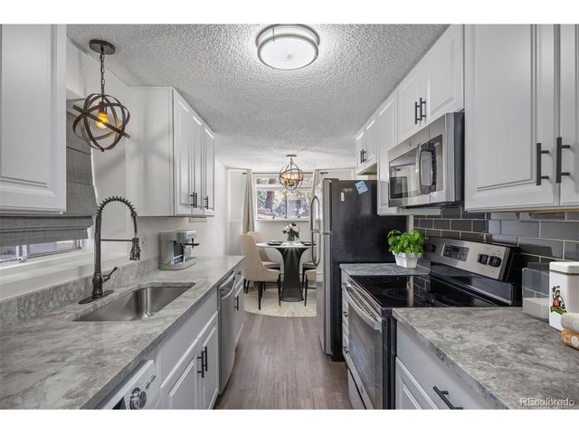 2700 S Holly St 100, Denver, CO 80222