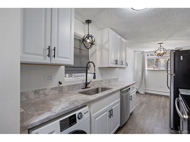2700 S Holly St 100, Denver, CO 80222
