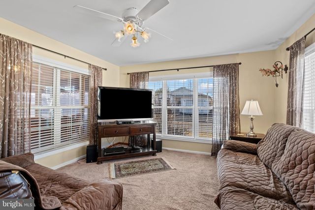 55 WALLACE LN, Camden, DE 19934