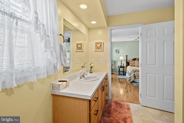 55 WALLACE LN, Camden, DE 19934