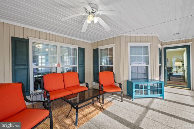 55 WALLACE LN, Camden, DE 19934