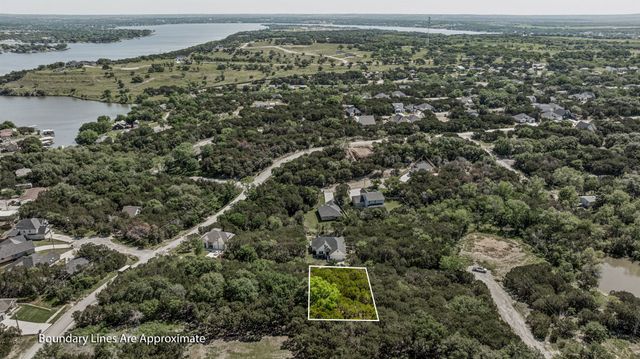 2604 Lakeridge Drive, Granbury, TX 76048