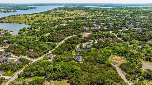2604 Lakeridge Drive, Granbury, TX 76048