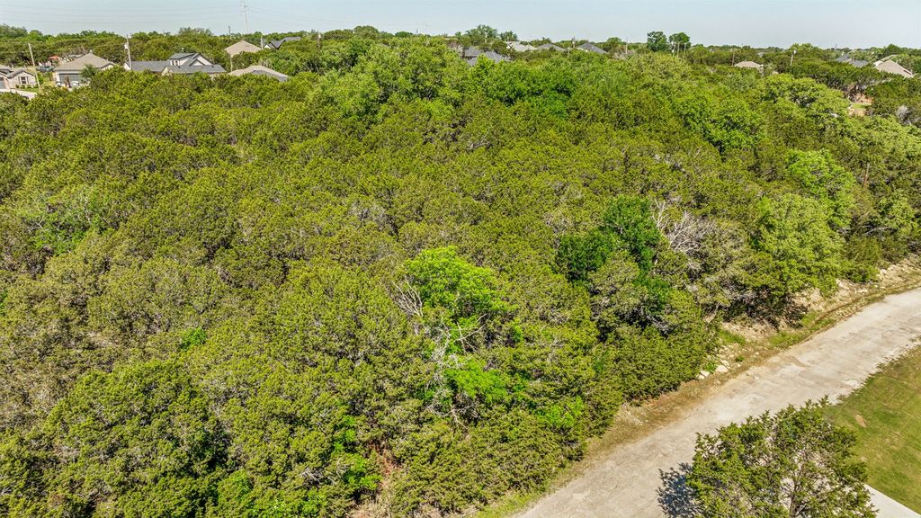 2604 Lakeridge Drive, Granbury, TX 76048