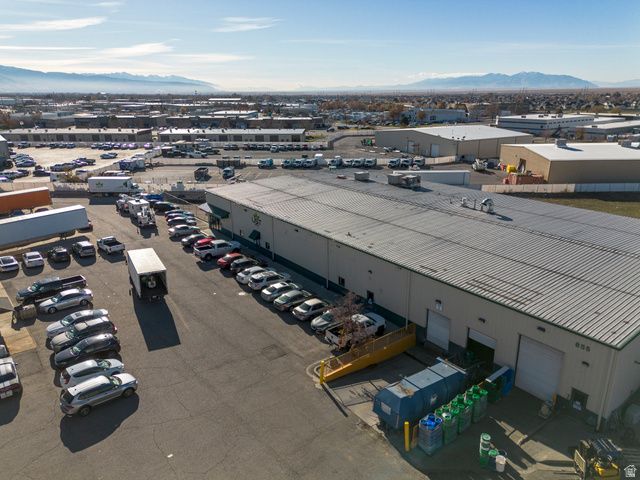 855 N MCCORMICK WAY, Layton, UT 84041