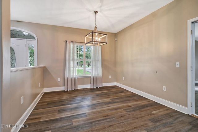 809 Buffalo Tr, Clarkrange, TN 38553
