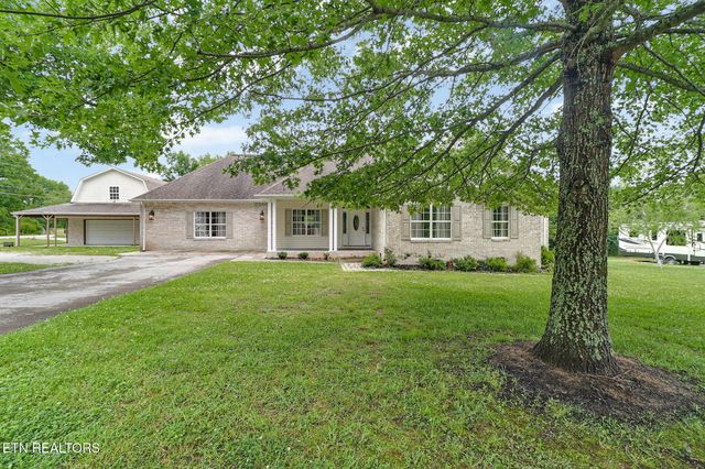 809 Buffalo Tr, Clarkrange, TN 38553