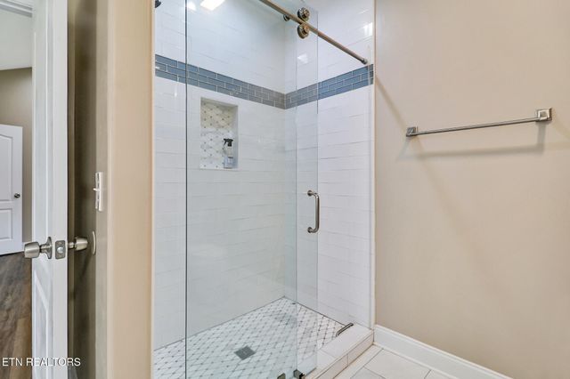 809 Buffalo Tr, Clarkrange, TN 38553
