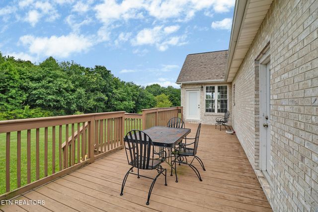 809 Buffalo Tr, Clarkrange, TN 38553