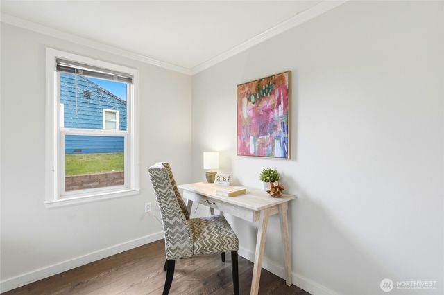 220 SW 137th St, Burien, WA 98166