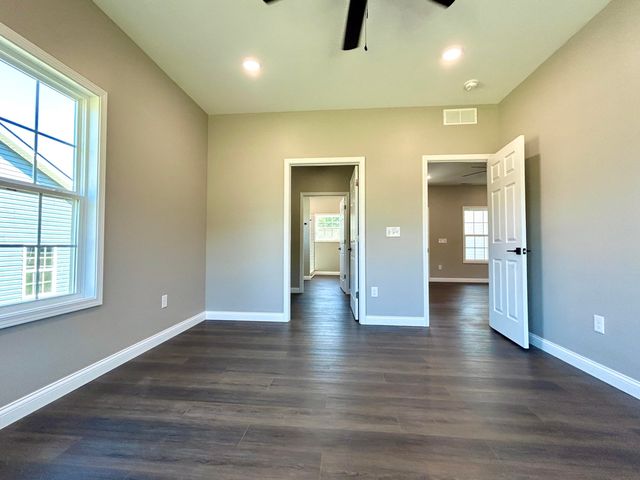 1330 E Mt Vernon Street, Somerset, KY 42501