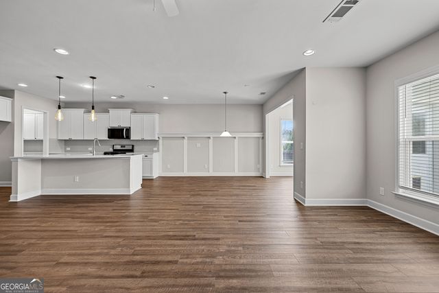 309 Lovell Avenue, Peachtree City, GA 30269