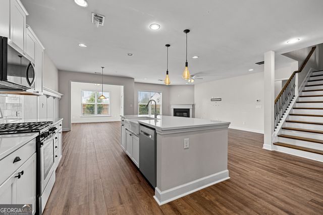 309 Lovell Avenue, Peachtree City, GA 30269