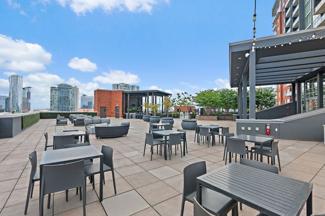 600 12th Ave S Apt 1708, Nashville, TN 37203