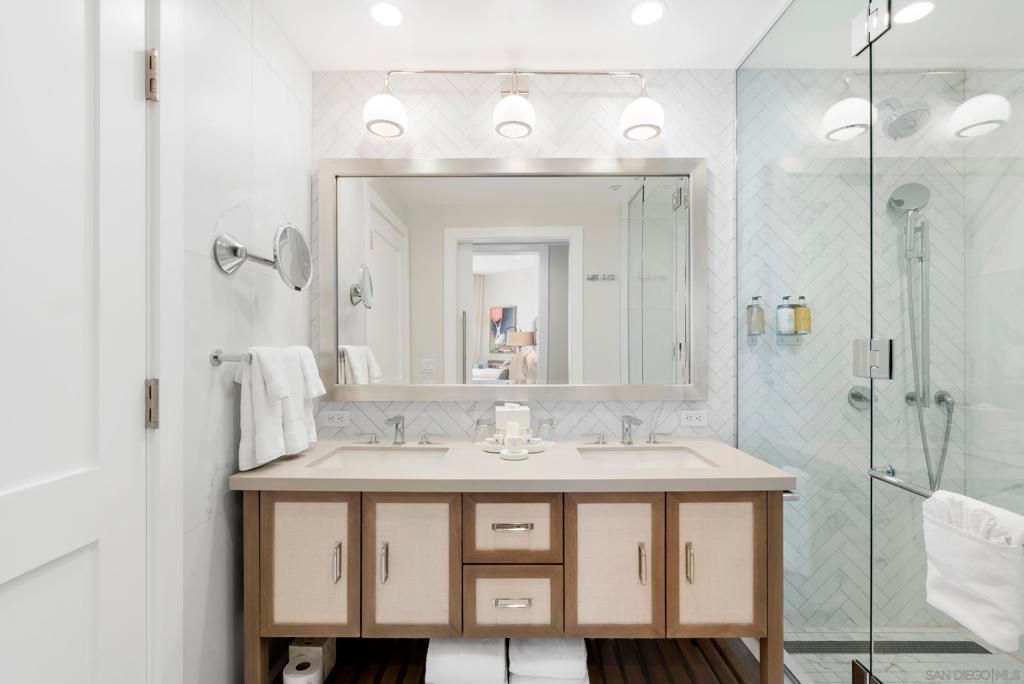 Image 12 of property listing at 1500 Orange Ave Residence 35, Coronado, CA 92118