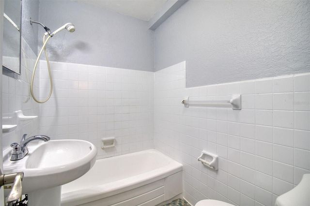 3315 58TH AVENUE S 112, St Petersburg, FL 33712